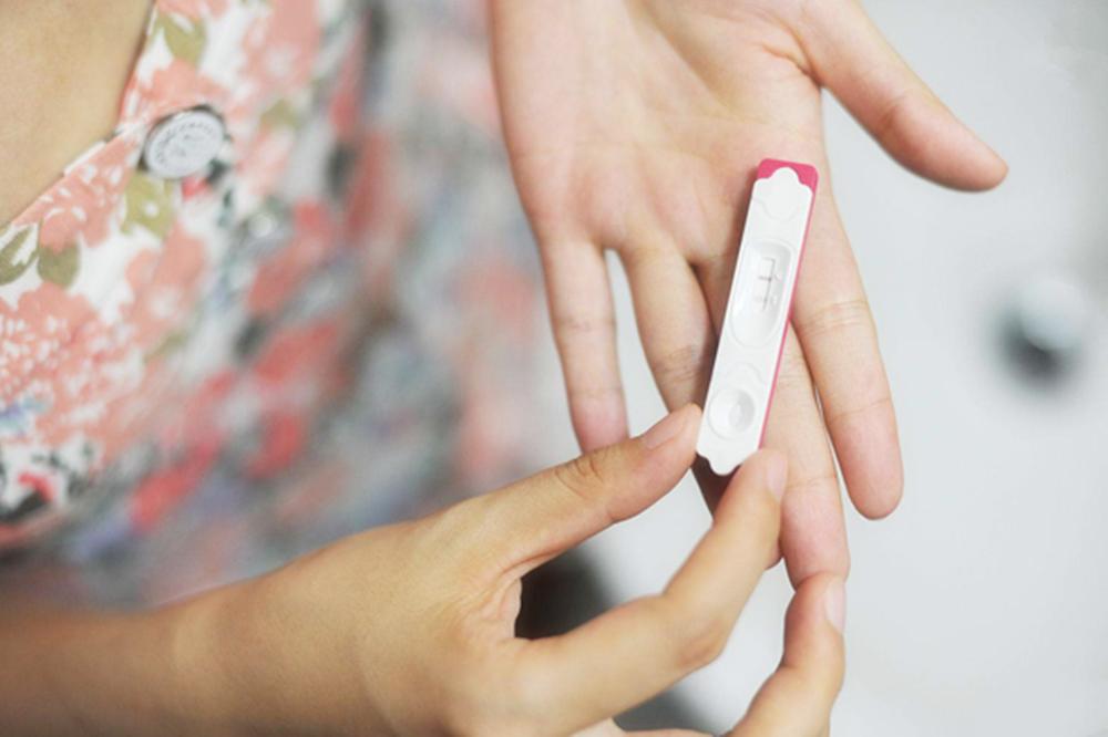 “同房”频繁的后果，男性和女性都要承担，备孕也不能伤了身体