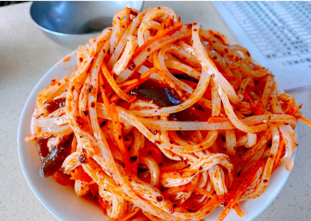 收下这份《夏日凉皮凉面指南》，银川这8家店也太好吃了吧