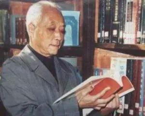 镇江实验高中在什么地方,镇江实验高中老师与学生视频