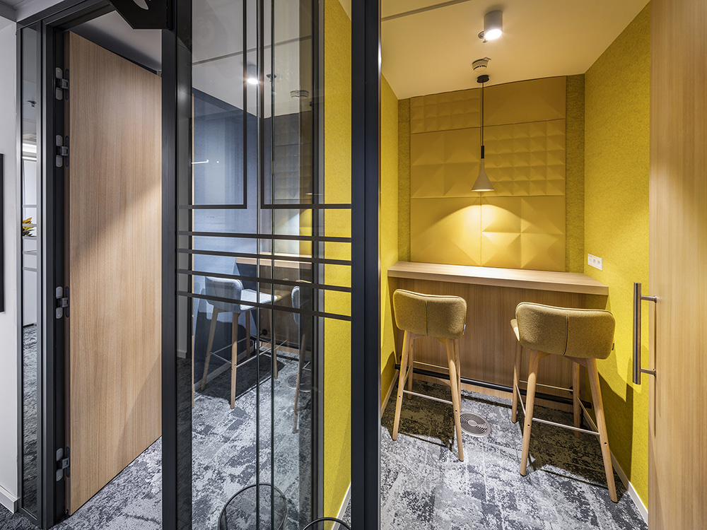 活力摩登科技公司PureStorage布拉格办公设计欣赏