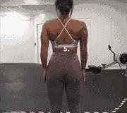 女生背影杀怎么照,6个动作练出完美背影杀