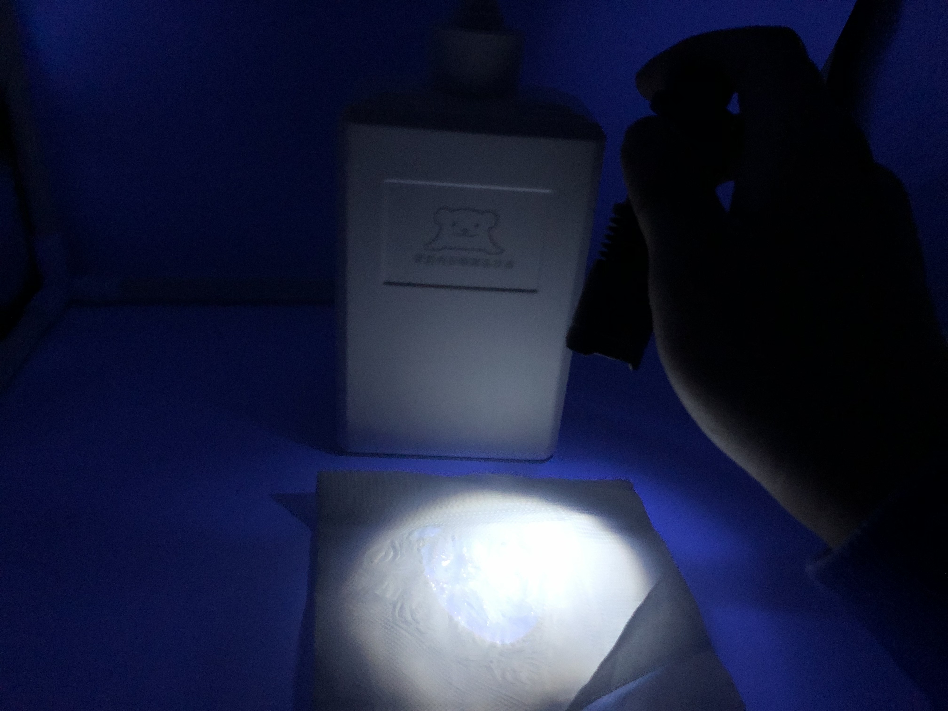 给女票搓了一年内衣,我想明白一个事儿——专用洗衣液微横测