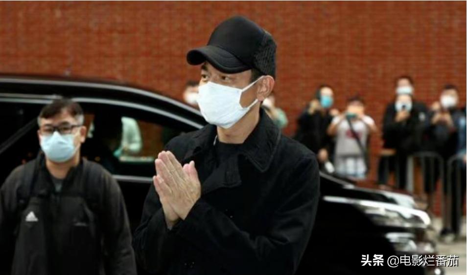 看看周星驰是如何坚持下去的,周星驰低谷时期的生活