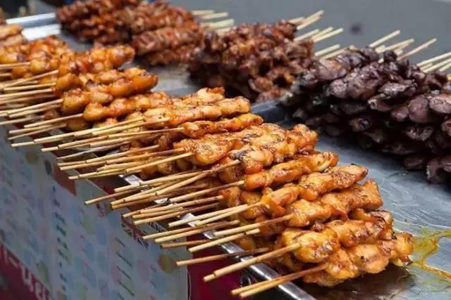 在泰国吃不习惯泰国的东西怎么办,去泰国买东西吃不会泰语怎么办