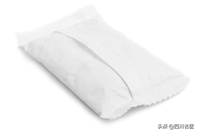 八岁男童眼球瞬间被融化,孩子眼球被融化的东西很常见