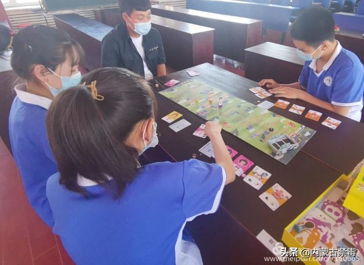 壁立千仞无欲则刚百毒不侵,壁立千仞无欲则刚图片图文