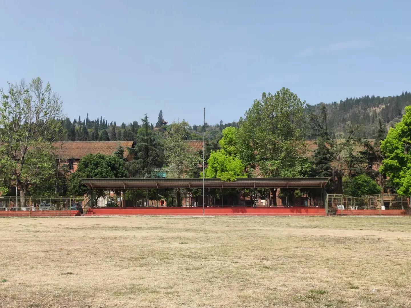 昆明的老奶米线,昆明老奶米线