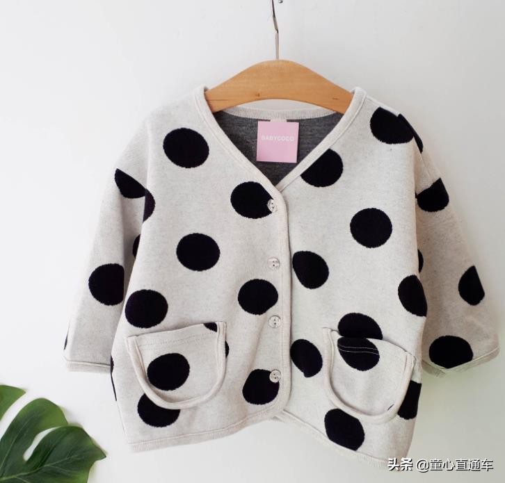 韩系童装秋冬毛衣搭配,童装韩版毛衣最新款