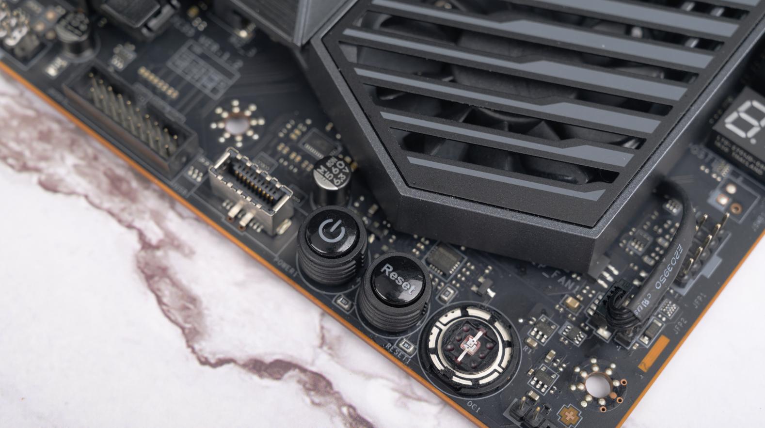 锐龙x570,x570ace评测