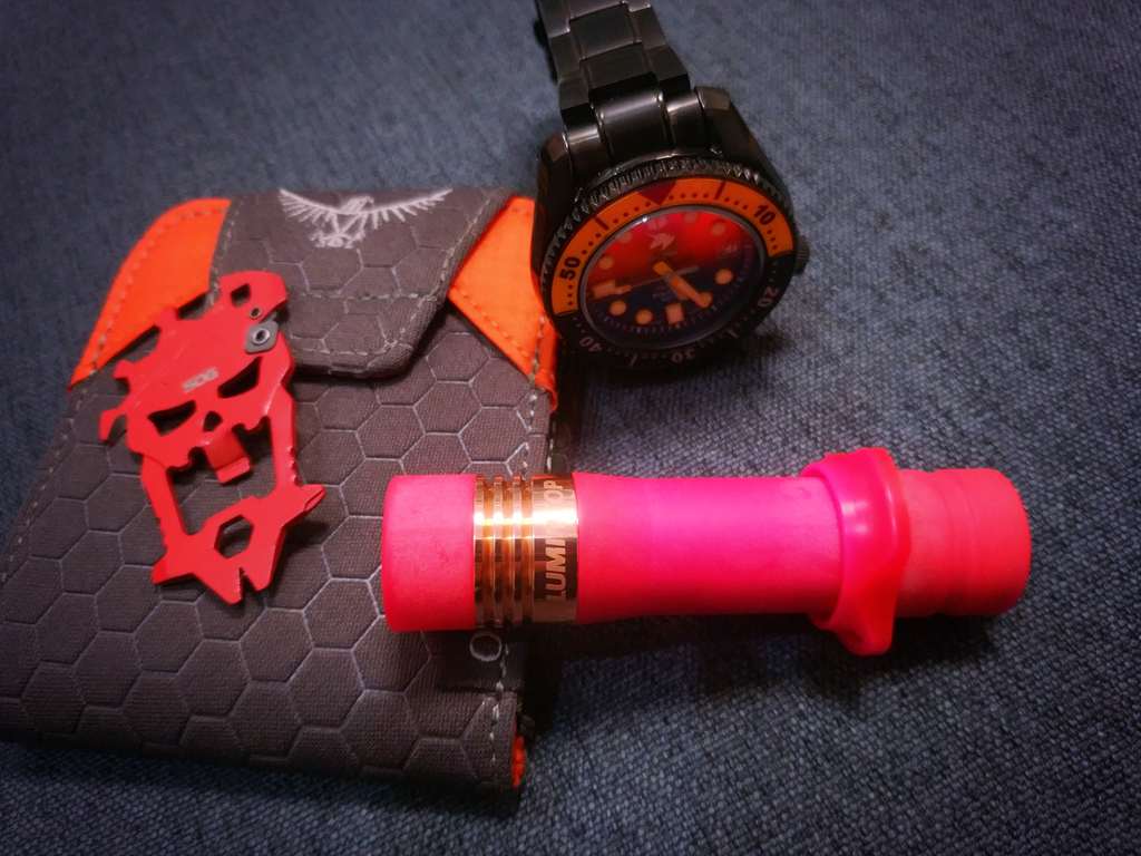 夜光电筒超亮,夜光电筒蓝光