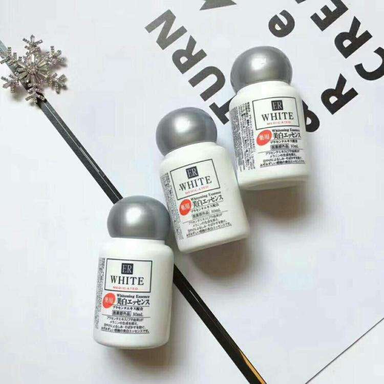 28岁左右混油皮敏感的护肤品推荐,27岁干皮平价护肤品推荐