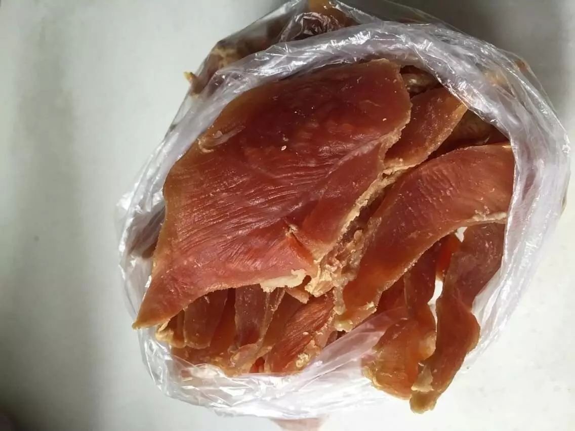 狗狗排泄臭,狗狗嘴臭是因为狗粮问题吗