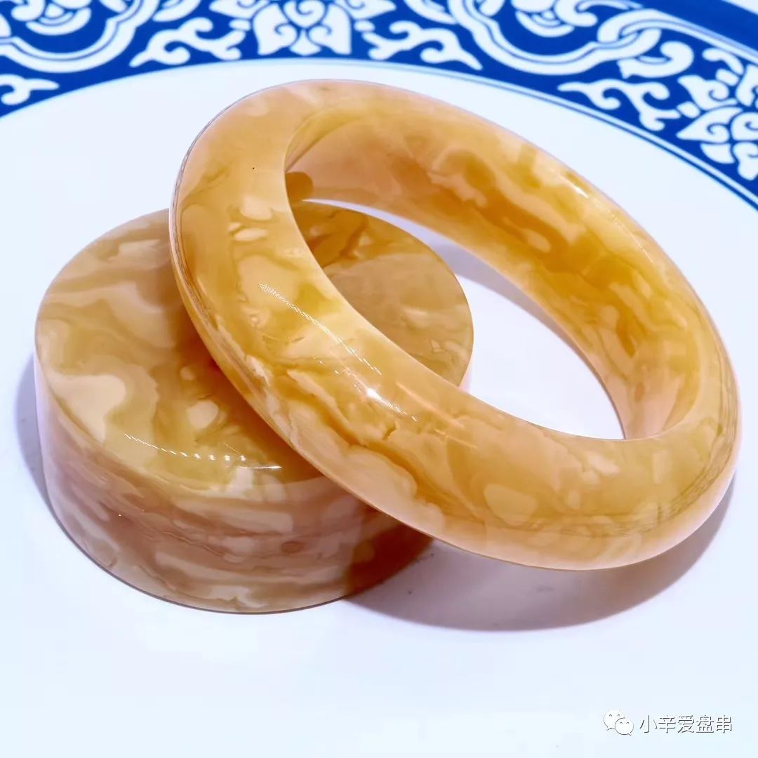 真琥珀蜜蜡跟假琥珀蜜蜡,怎样区分琥珀和蜜蜡的真假呢