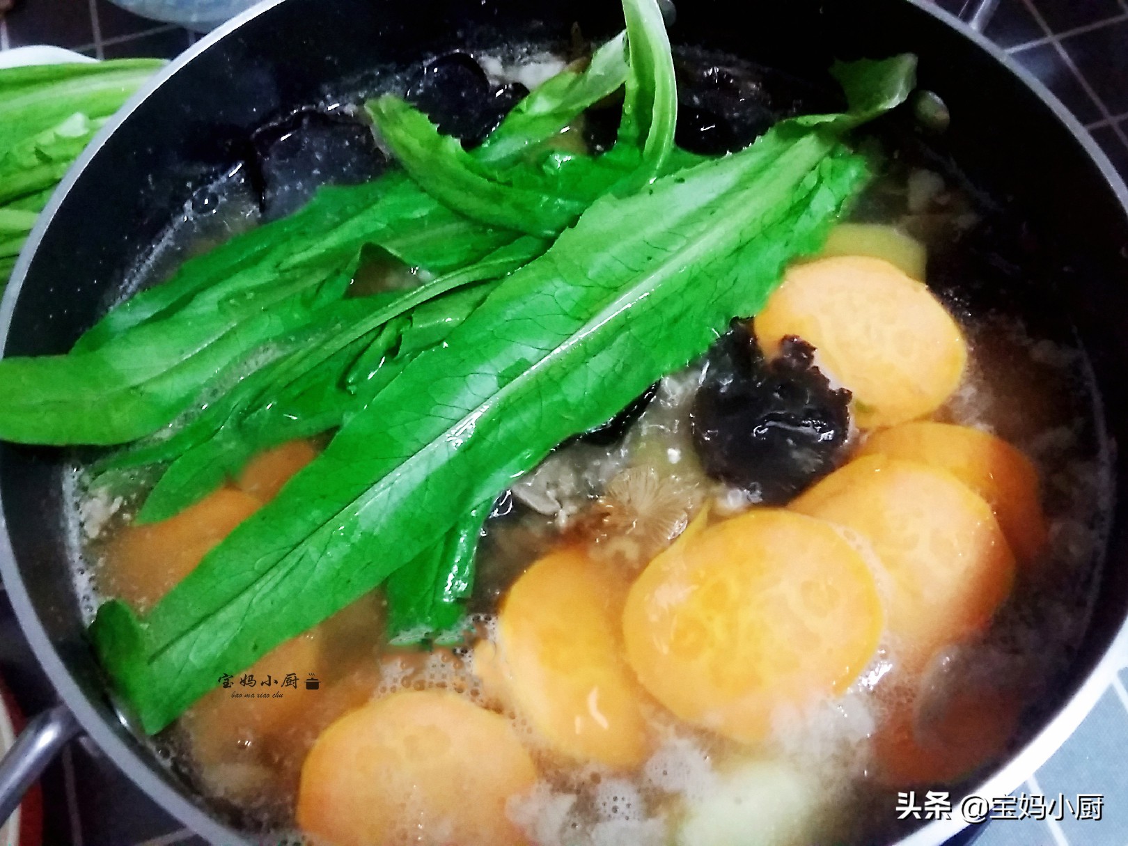 火锅自己在家怎么做好吃,自己在家做火锅推荐菜