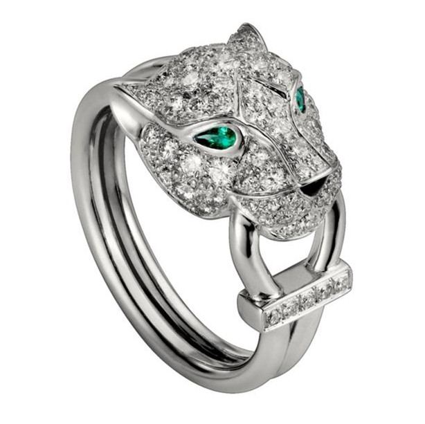 卡地亚和蒂芙尼哪个戒指好,卡地亚与蒂芙尼哪个好