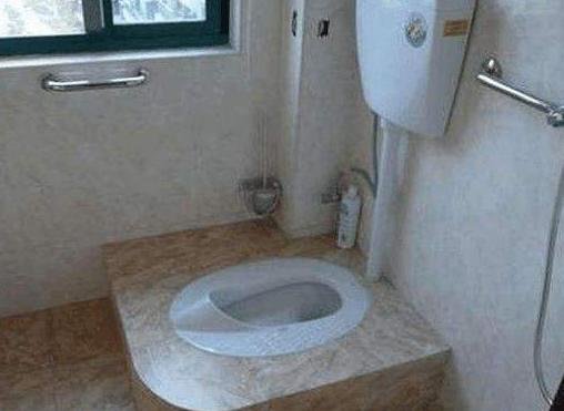 为什么卫生间蹲便要抬高30公分,为什么厕所蹲便器哪里要抬高