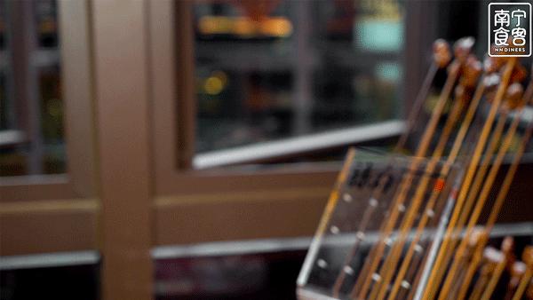 南宁三街两巷辣府火锅好做吗,超多明星去吃的火锅店