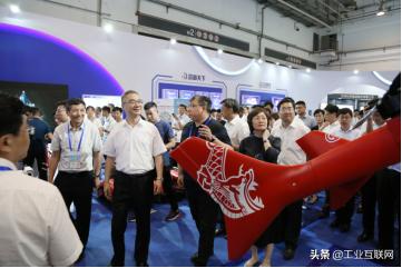 开拓创新促发展锐意进取谋新篇,开拓创新展未来