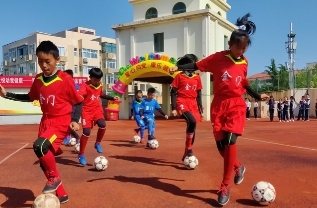 小学运动小健将风采展示,金门路小学田径队