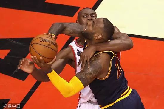 nba三双纪录由谁创造的,nba三大铁人纪录