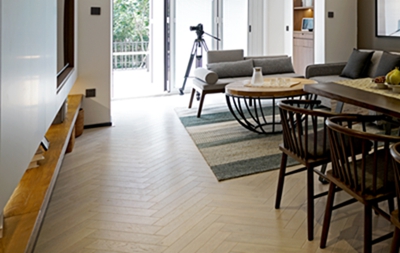 澶╂牸鍦版澘琛ㄩ噷濡備竴浠嬬粛,澶╂牸鍦版澘琛ㄩ噷濡備竴闈㈤潰淇卞埌