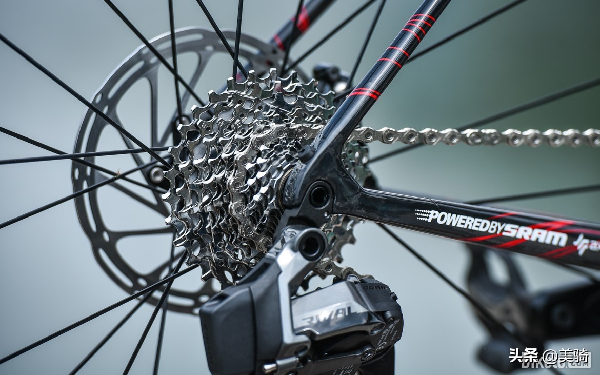 瑞豹robinevo和sparksramevo对比,瑞豹无线电变公路车