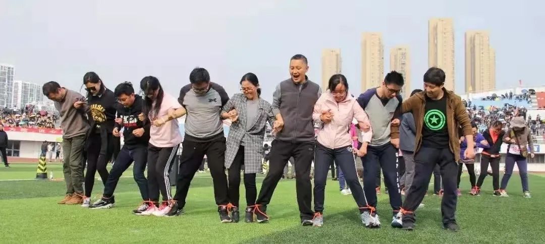 江南大学运动会开幕式走秀,江南大学22届运动会开幕式