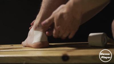 如何使足球鞋变得合脚,新足球鞋磨脚后跟处理4种方法