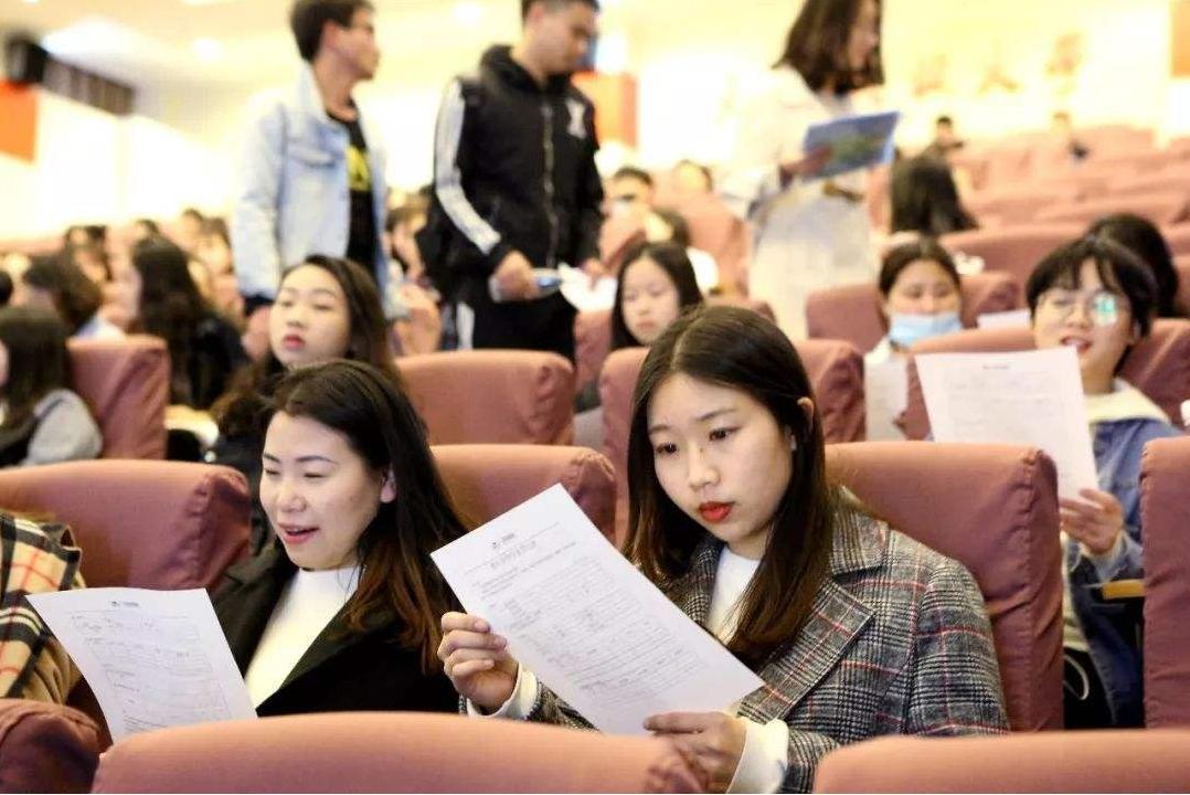 女生就业率高的专业,女生适合学的专业就业最好的专业