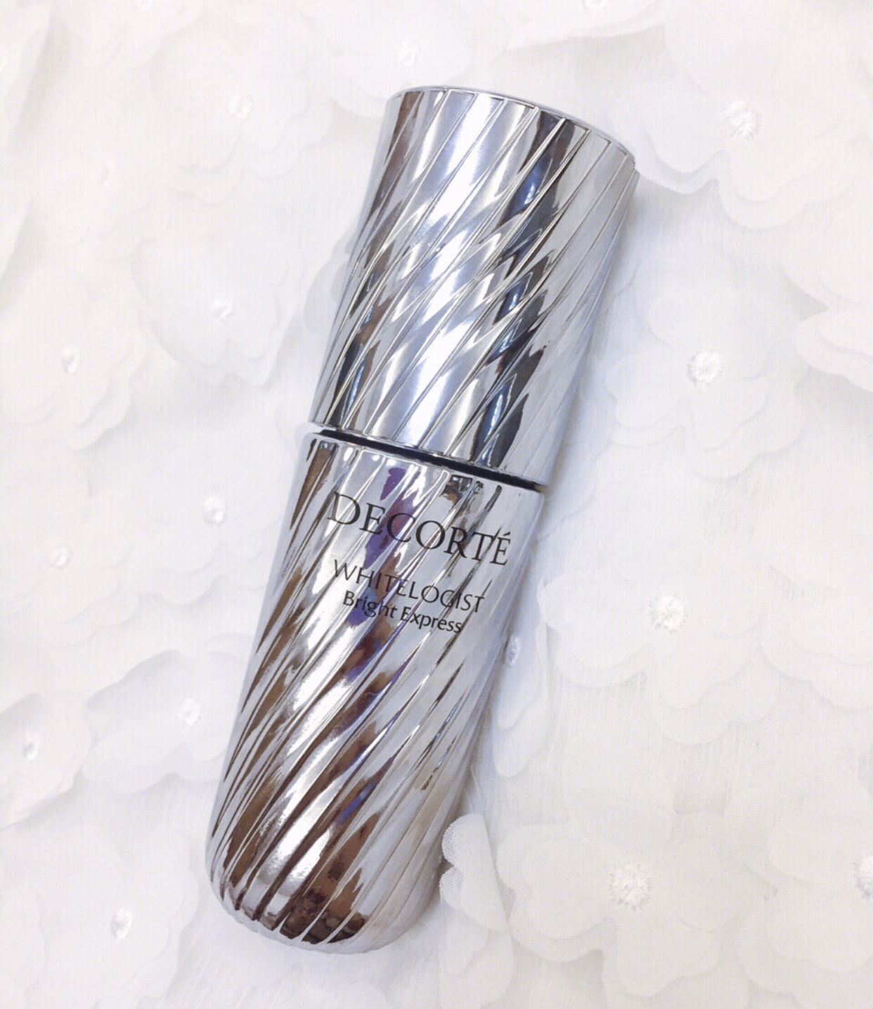 十大热门美白精华,热门美白精华多维度测评