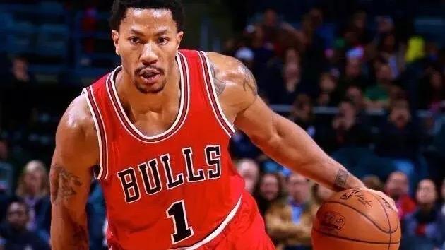 小卡退役球衣,美媒评现役25大球星