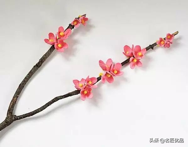 八折团花简单又漂亮教程,又简单又好看的美丽花手工彩纸