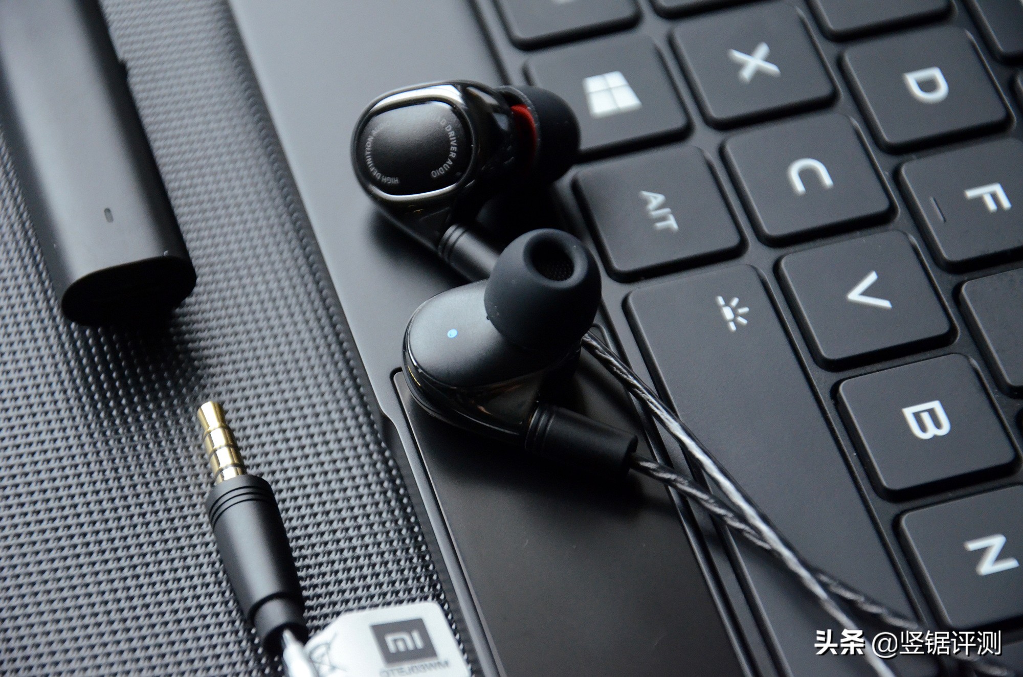 69元小米单动圈耳机评测,小米999元的耳机