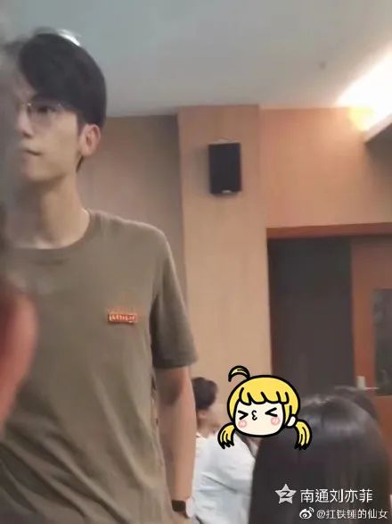 素人帅哥闪照合集,素人帅哥集锦