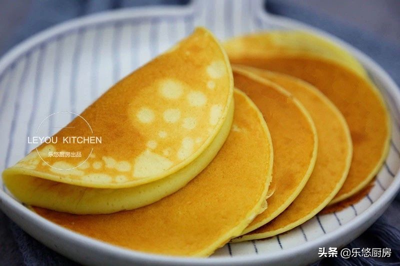 最简单快速的烙饼方法窍门,面糊烙饼怎么做又软又好吃