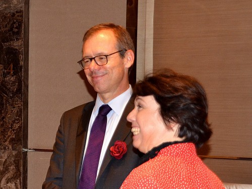 “一带一路的头脑风暴论坛”圆满成功举办