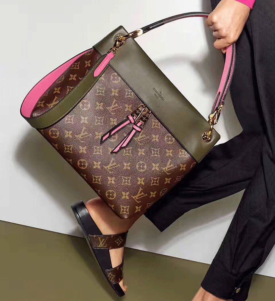 鉴定假包视频,教你一招鉴定假包