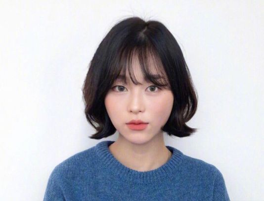 减龄气质超短发发型,女生一定要尝试的发型成熟短发