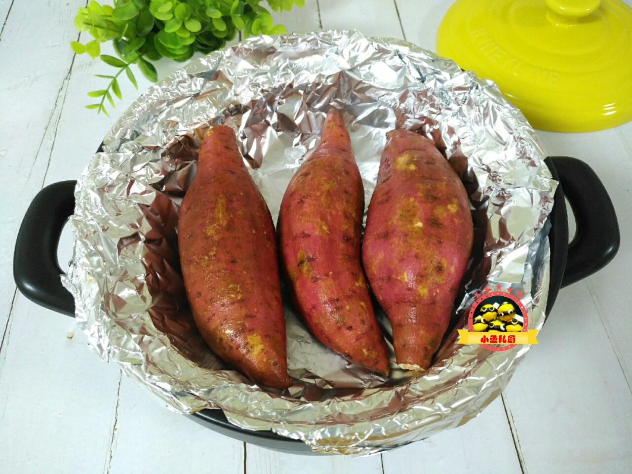 在家如何用砂锅烤红薯,烤红薯原来这么简单只用电饭煲