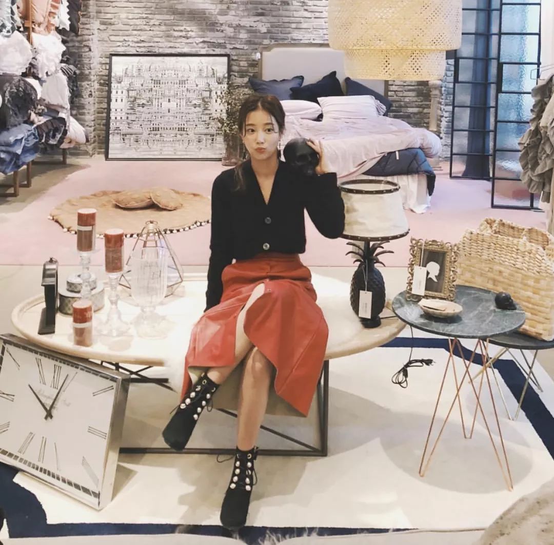 欧美时尚博主穿搭示范冬,韩系慵懒风冬季穿搭博主