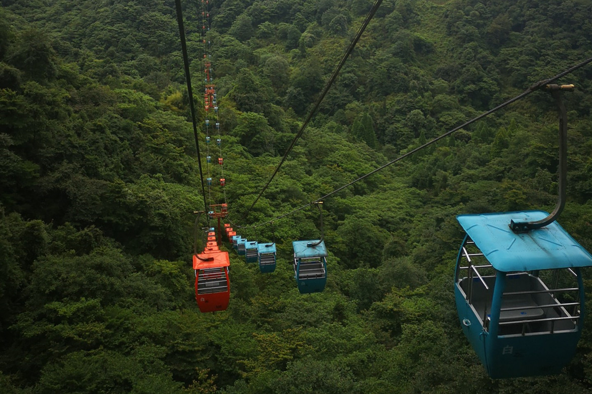 青城山齐云山龙虎山武当山,龙虎山齐云山青城山武当山崆峒山