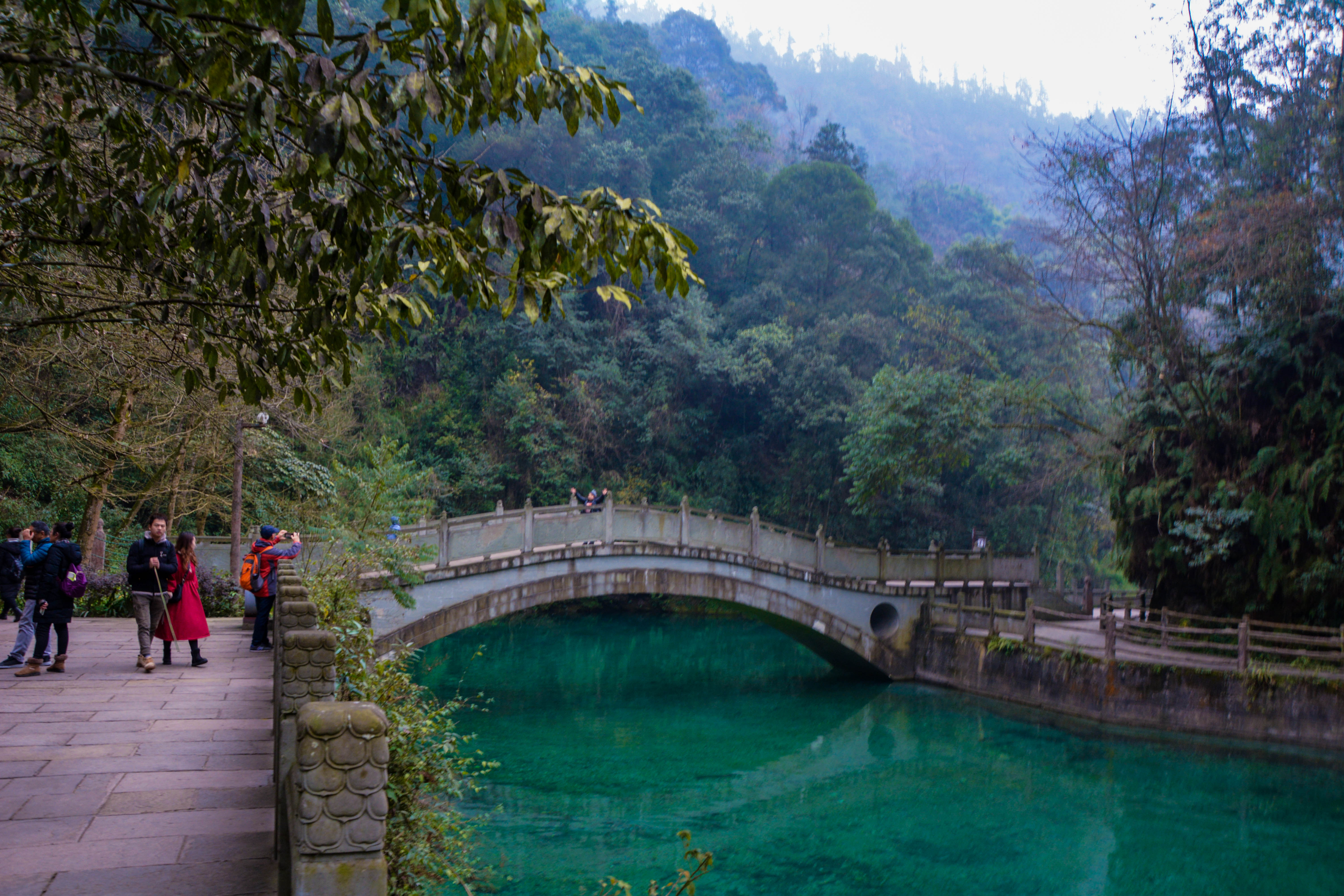 峨眉山冬雪仙境,峨眉山象城旅游