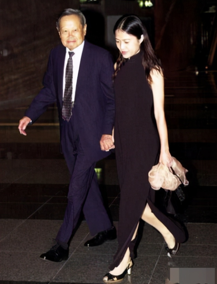 杨振宁到底对中国有多大贡献,杨振宁对世界的贡献到底有多大