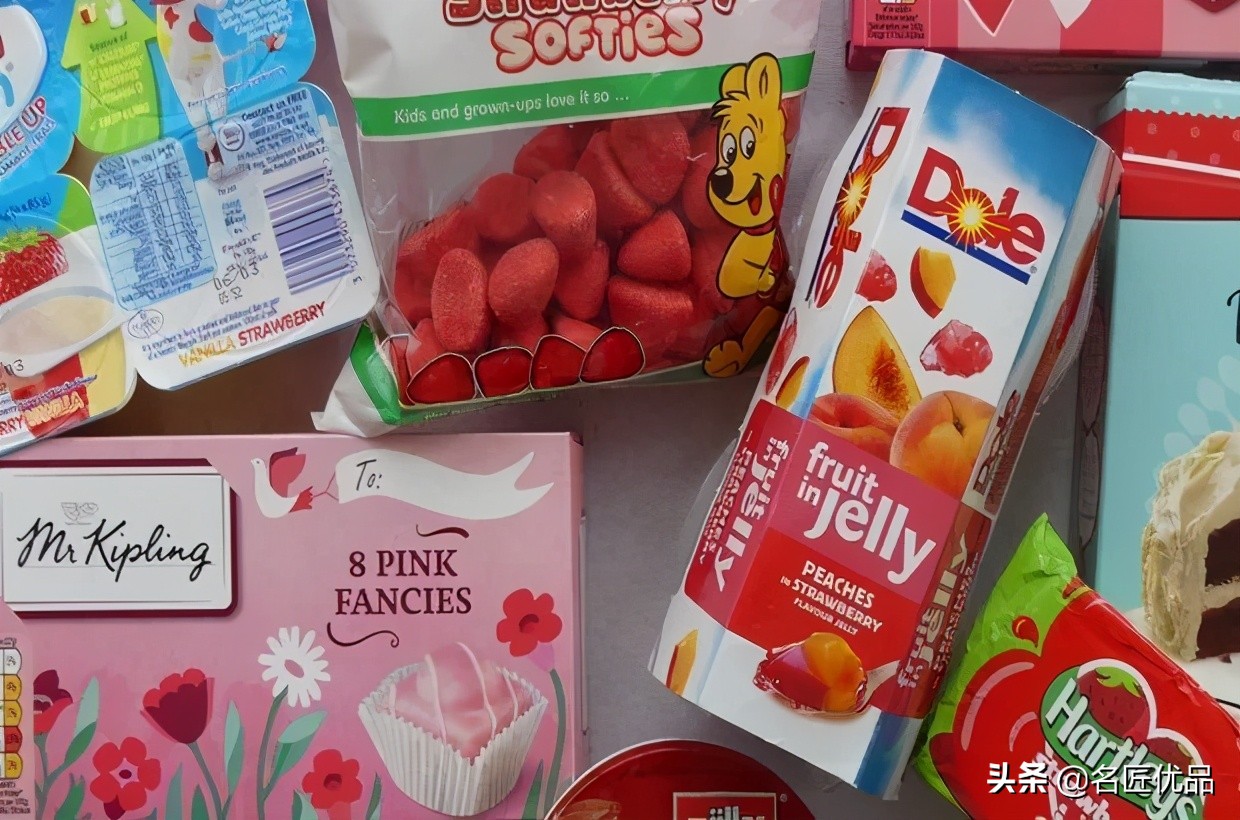 奇怪冷知识！你每擦一次口红，就是在亲吻上万只昆虫的尸体