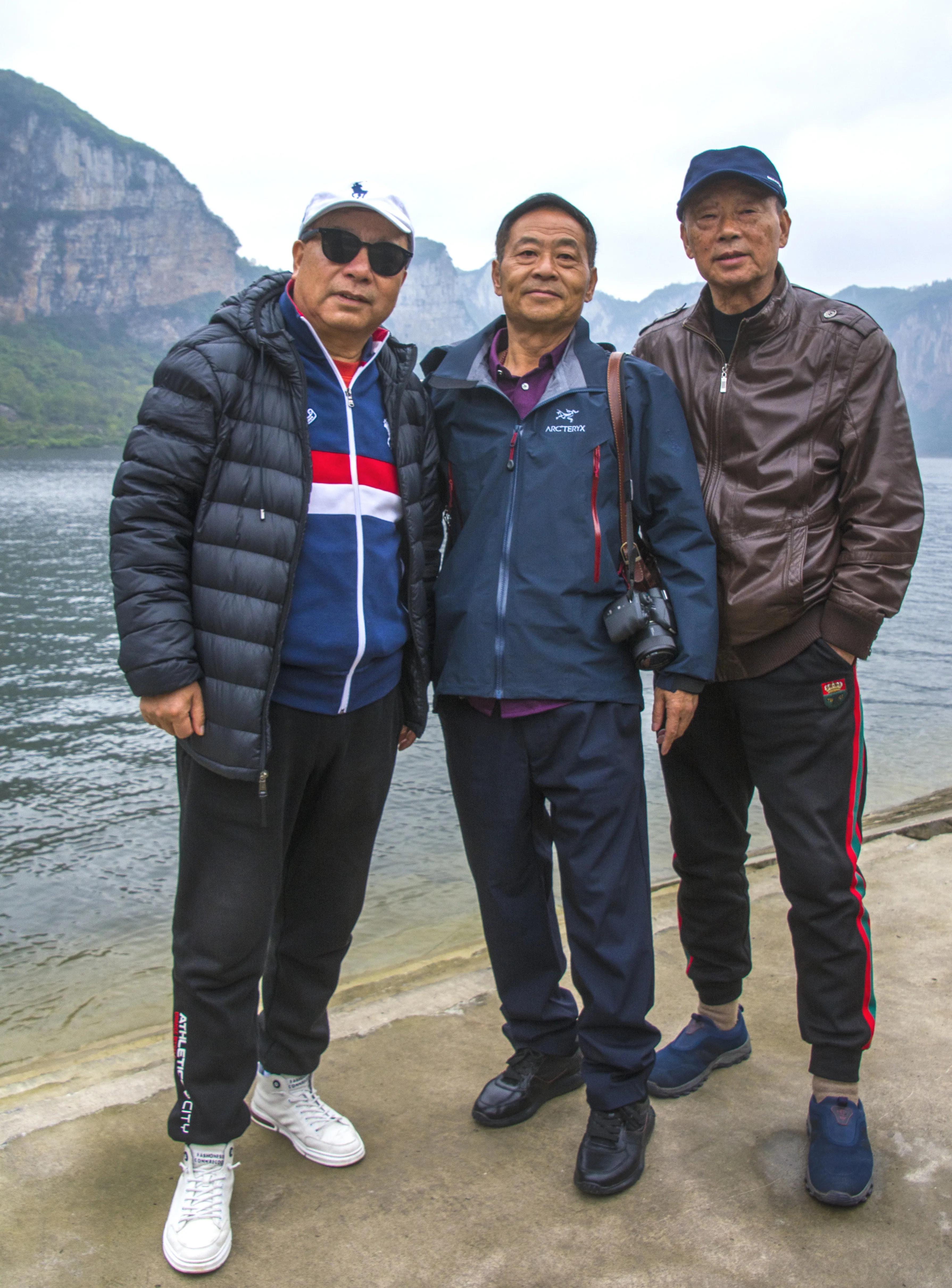 贵州大学1984级管科系同学欢聚毕节录