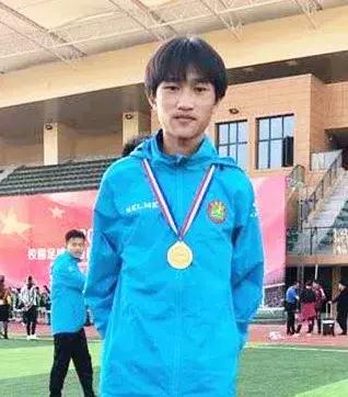 坪山区校园足球联赛,坪山国家足球队