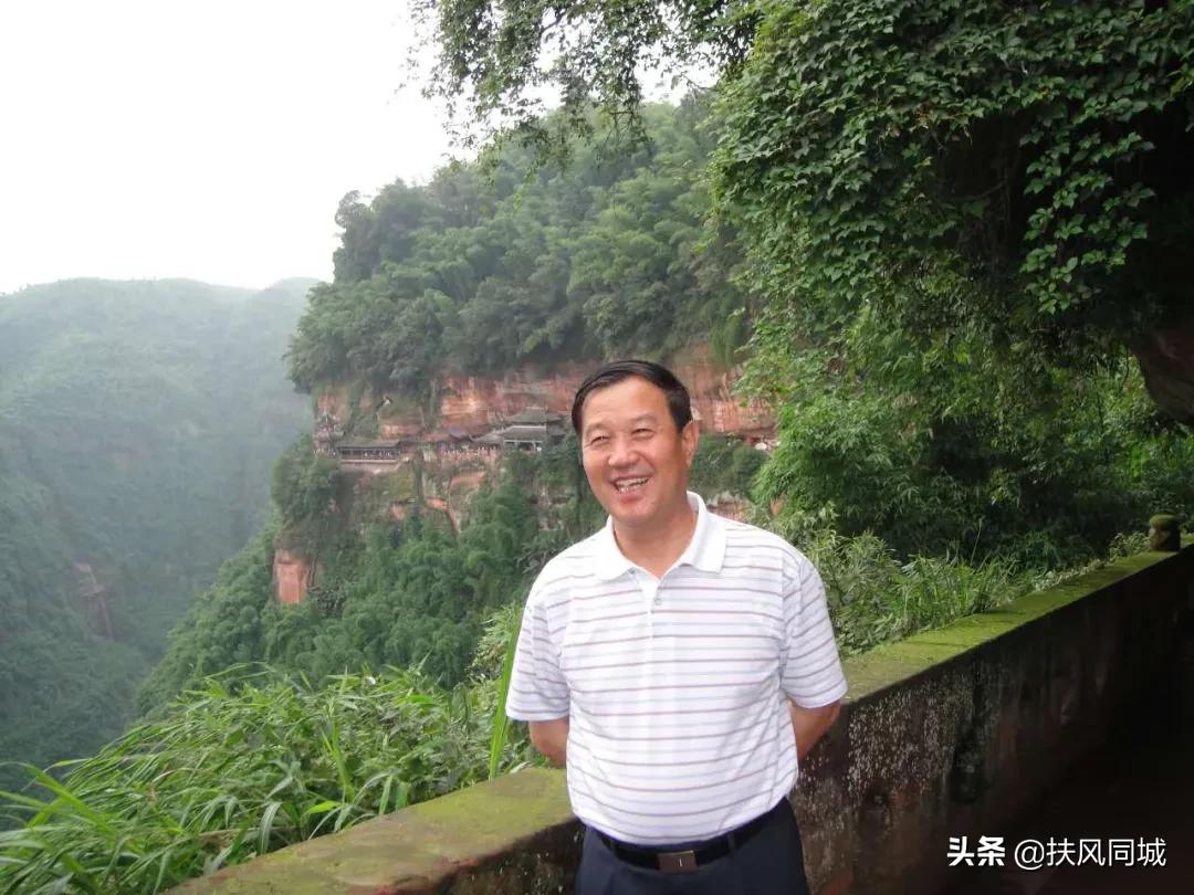 屋头串串香加盟费多少,屋头串串香