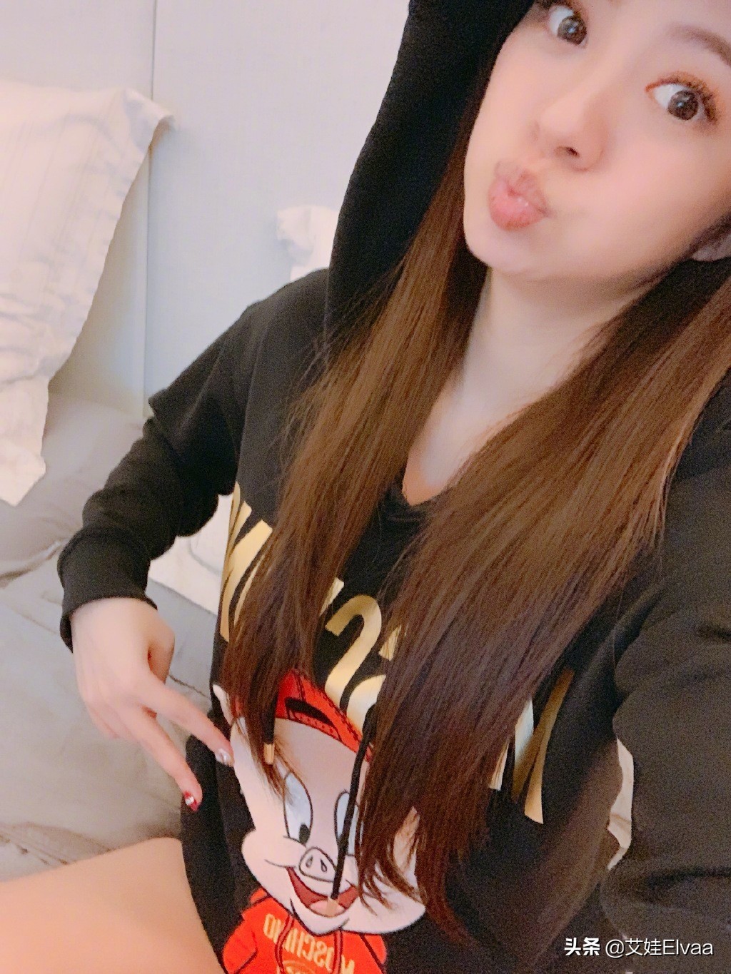 安以轩怀孕挺大肚,安以轩炫富日常