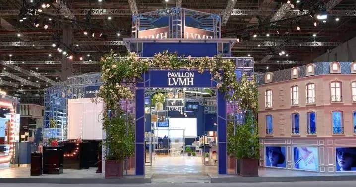 女人养起来的世界首富,世界首富lv创始人大女儿