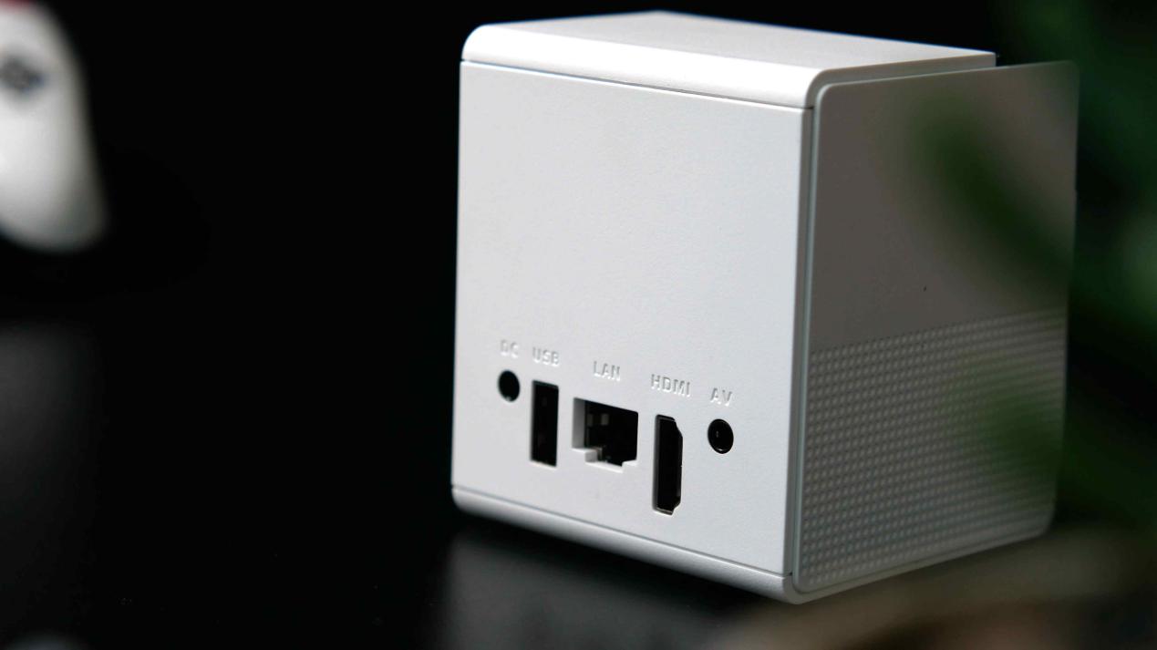 能玩王者荣耀的小怪兽，当贝超级盒子B1开箱评测